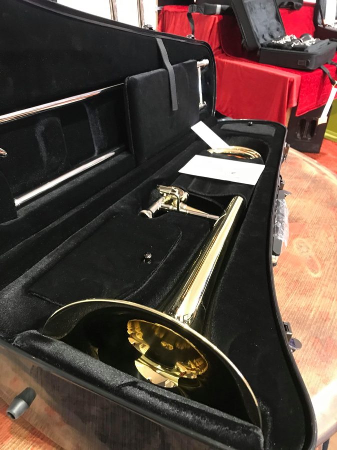 Trombone dans étui noir