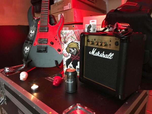 guitare rouge ampli noir