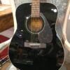 guitare acoustique noire