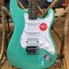 guitare électrique bleu vert