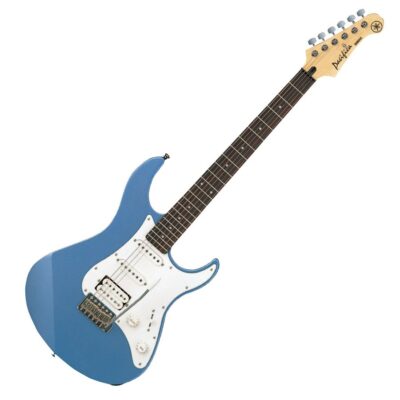 Yamaha Pacifica 112J Lake Placid Blue